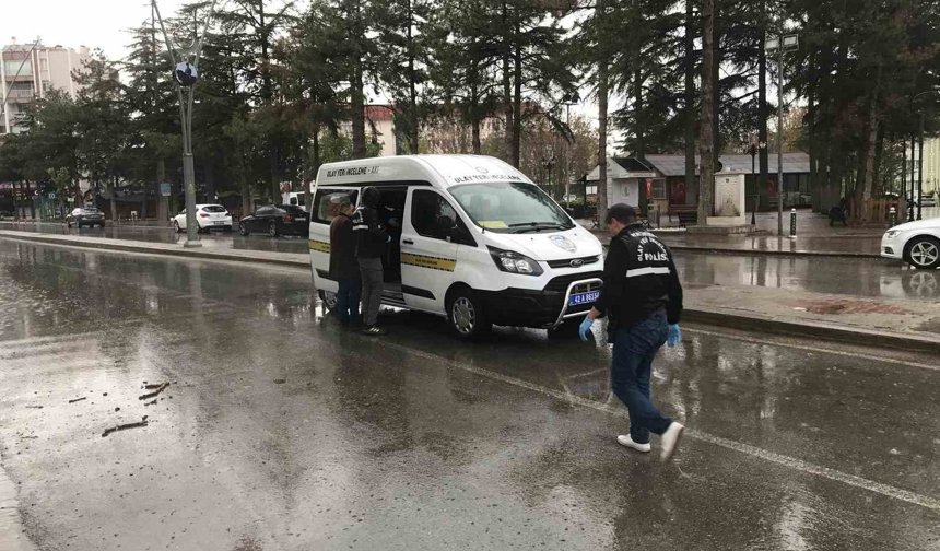 Konya'da motosikletlerle kuyumcu soygunu