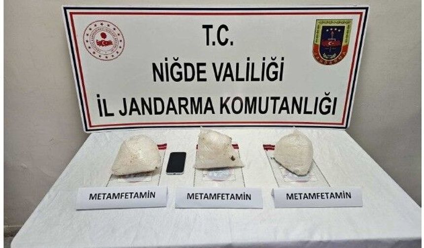Niğde'de 3 kilo uyuşturucu ele geçirildi