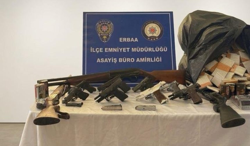 Tokat'ta Silah Kaçakçılarına Darbe! Erbaa'da Eş Zamanlı Operasyon