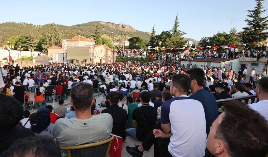 Tokat Belediyesi Milli Heyecan İçin Hıdırlık’ta Dev Ekran Kuruyor