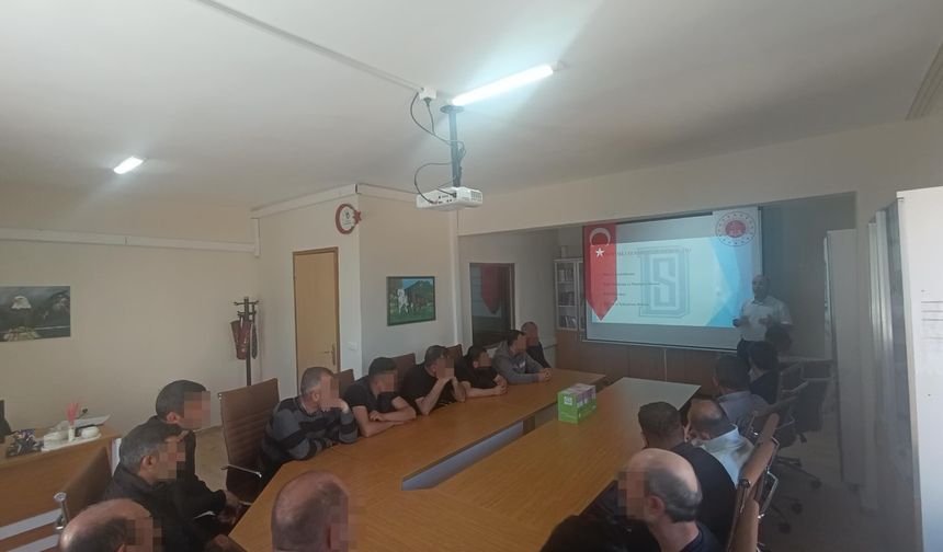 Hükümlülerin Topluma Uyumu İçin Dev Adım! Tokat'ta Denetimli Serbestlik Eğitimleri Sürüyor