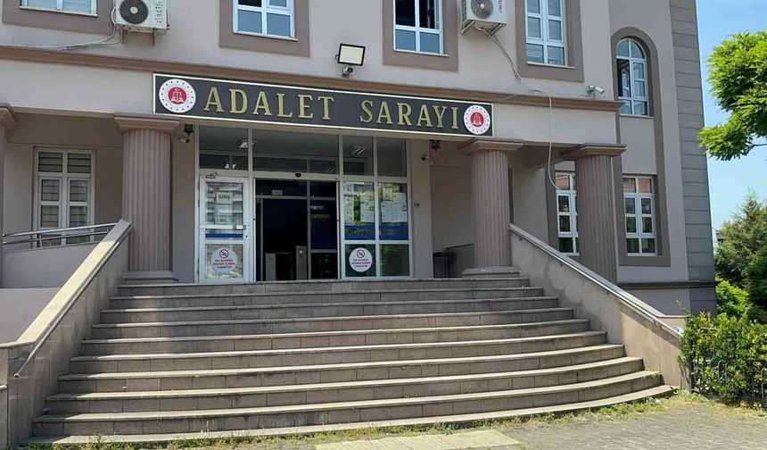Kenevir yetiştirmek için iklimlendirme sistemi kurmuş