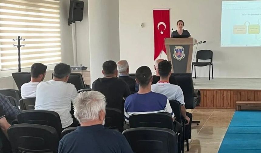 Sinop'ta hükümlülere denetimli serbestlik anlatıldı