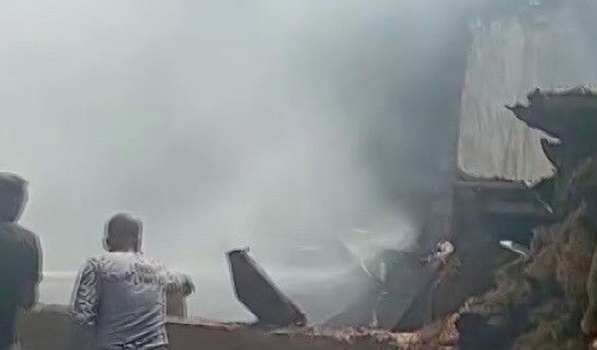 Sivas'ta mutfak tüpü patladı, çıkan yangında bir kişi dumandan etkilendi