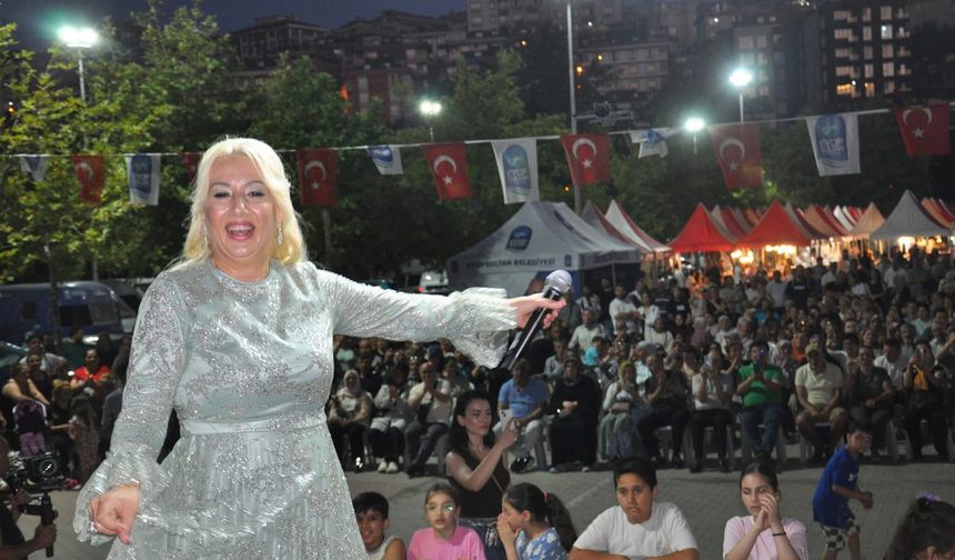 Eyüpsultan’da Ayşegül Pınar Rüzgarı! Tokat Ruhu Müziğin Gücüyle Buluştu