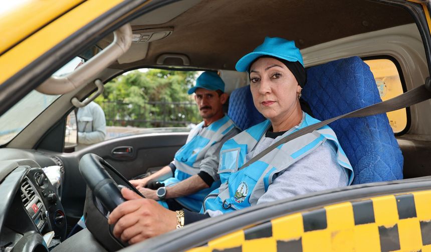 Tokat’ta Bir İlk! Çöp Taksi Koltuğunda Artık Bir Kadın Sürücü Var