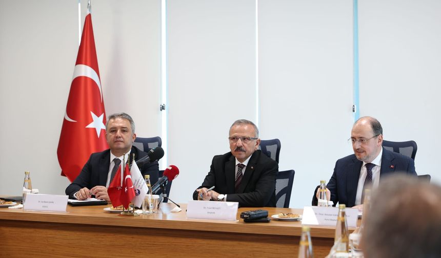 Komisyon Başkanı Beyazıt: "Çocuklarımızın Dijital Dünyada Güvenliğini Sağlamak İçin Kararlılıkla Çalışıyoruz"