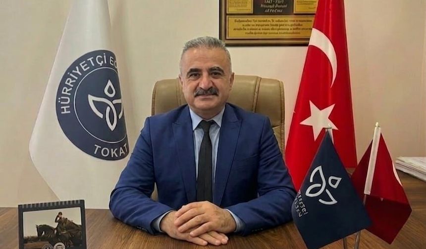 Hürriyetçi Eğitim Sen Tokat Şubesinde Bayrak Değişimi! Yeni Başkan Zekeriyya Günay Çekiç