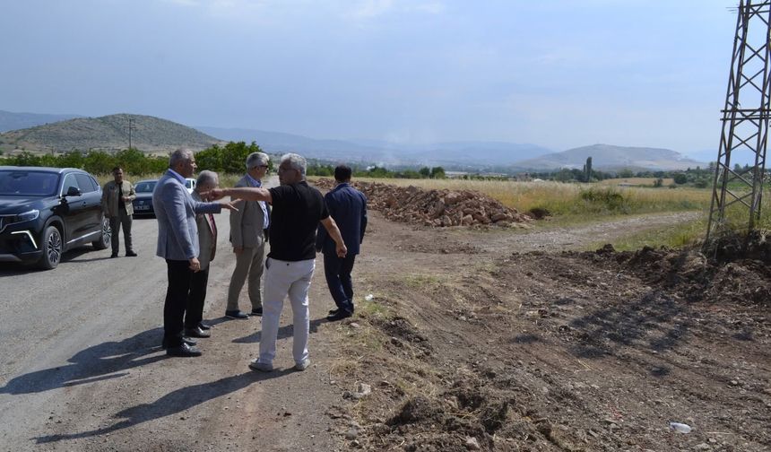 Zile Organize Sanayi Bölgesi Yolu Altyapı Çalışmaları Başladı