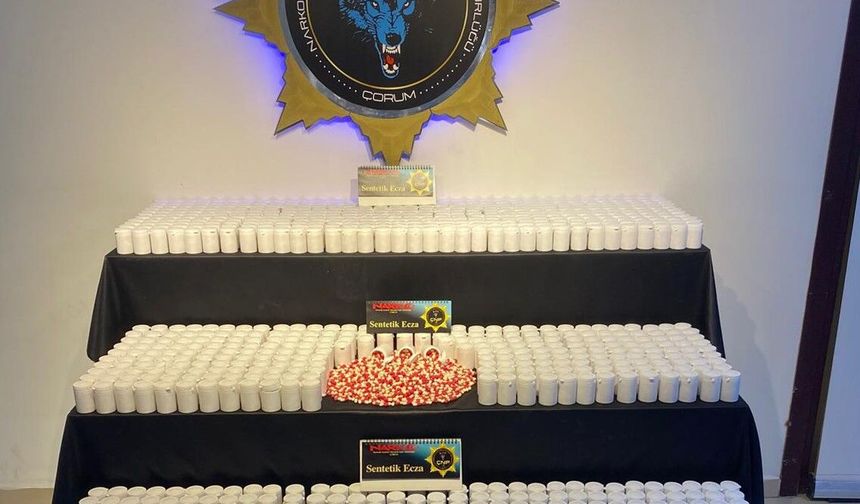 Çorum'da 55 bin sentetik ecza hapı ele geçirildi: 3 gözaltı