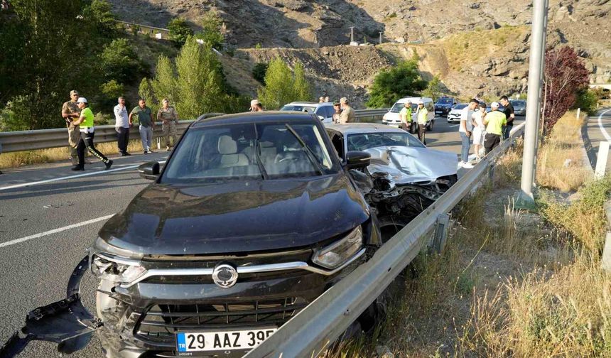 Gümüşhane'de zincirleme kaza: 1 yaralı