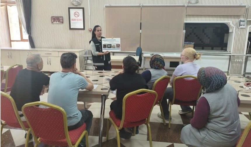 Niğde'de narkotikle mücadele kapsamında 431 kişi bilgilendirildi