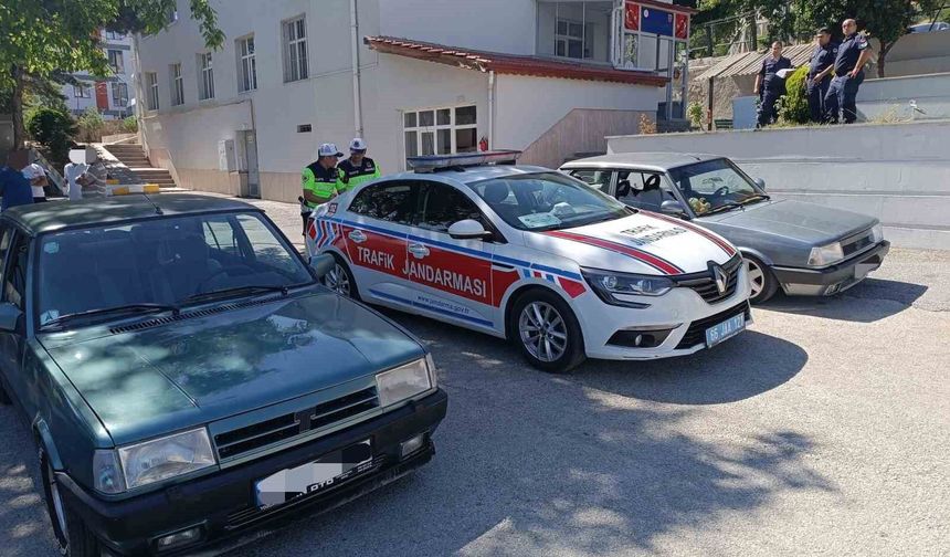 Sosyal medya paylaşımları ele verdi, drift atan sürücülere toplam 280 bin lira ceza kesildi