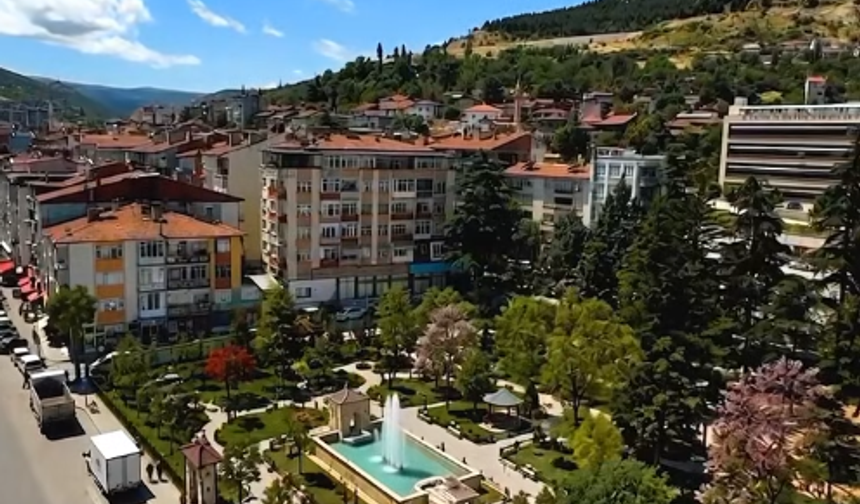Tokat'ın Kalbinde Tarihi Dönüşüm! Eski Kız Meslek Lisesi Alanı Yeni Yaşam Merkezine Dönüşüyor