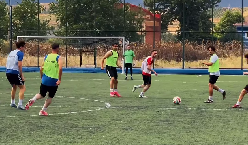 Geleceğin Yıldızları Sahada! Merkür Jet Erbaaspor’da Seçme Heyecanı Başladı