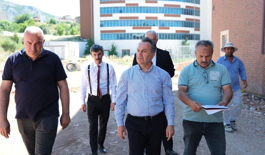 Rektör Prof. Dr. Fatih Yılmaz’dan Kampüste Yoğun Mesai