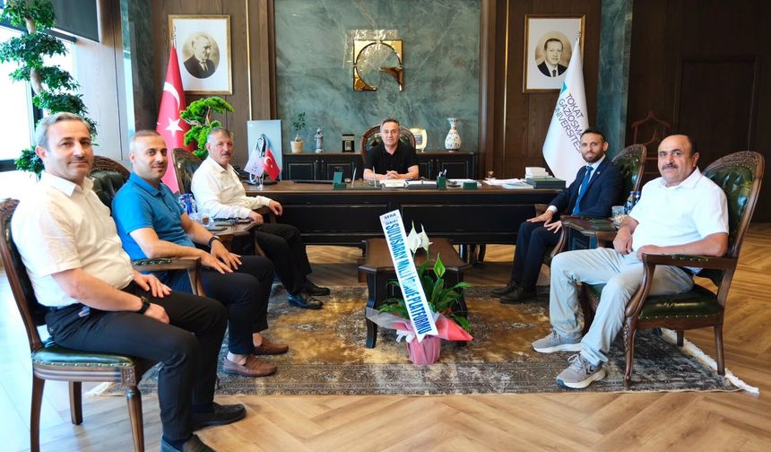 Sulusaray Heyeti, Üniversite-Şehir İş Birliğini Güçlendirmek İçin Rektör Yılmaz’la Bir Araya Geldi