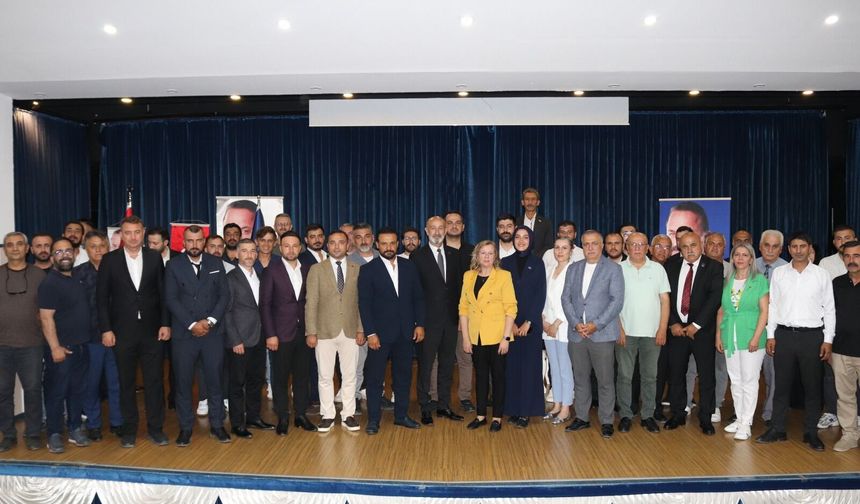 Anahtar Parti Teşkilat Akademisi Tokat'ta Yoğun Katılımla Gerçekleştirildi