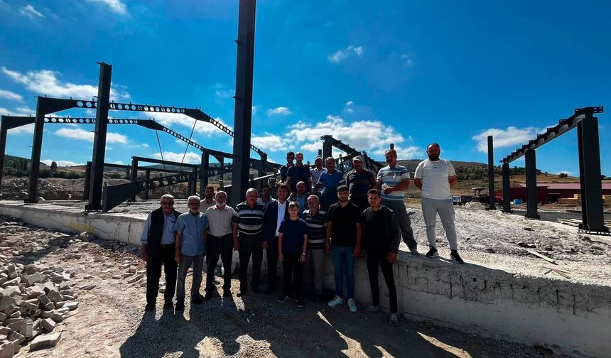 Başkan Güner Yeni Sanayi Sitesi İnşaatını Yerinde İnceledi