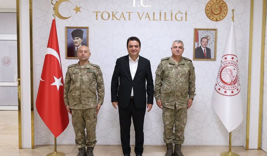 Tokat Valiliği'nde Önemli Ziyaret! Albay Altınordu ve Albay Yılmaz Vali Köklü ile Bir Araya Geldi