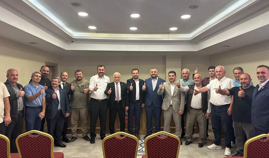 Yeniden Refah Partisi İl Divan Toplantısı MKYK Üyesi Mustafa Sarı'nın Katılımıyla Yapıldı