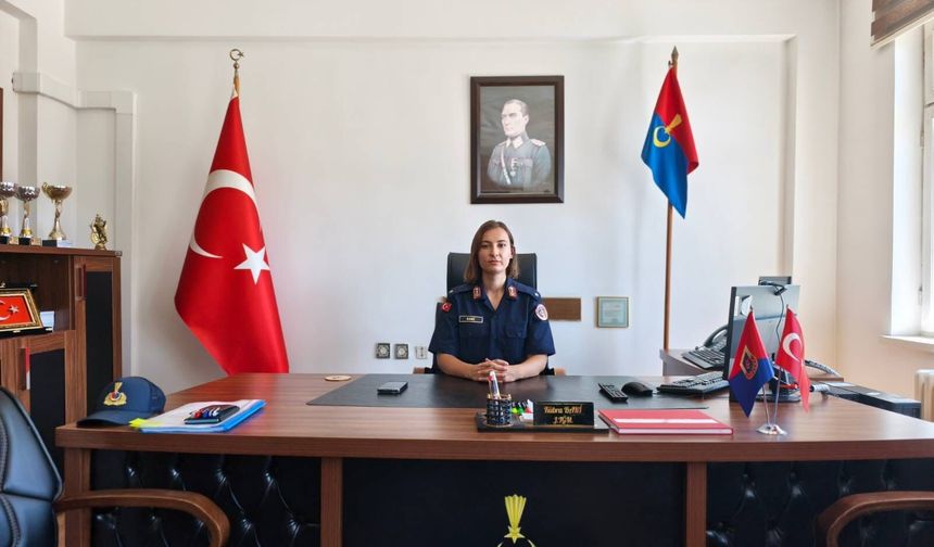 Başçiftlik İlçe Jandarma Komutanlığına İlk Kez Bir Kadın Subay Getirildi