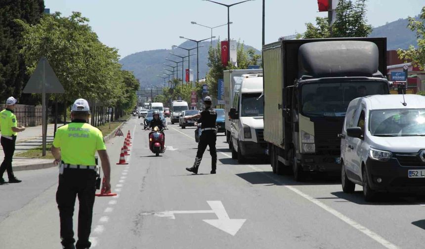 Ordu'da bir haftada 16 binden fazla araç ve sürücüsü denetlendi