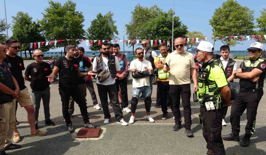 Ordu'da motosiklet sürücülerine güvenli sürüş eğitimi