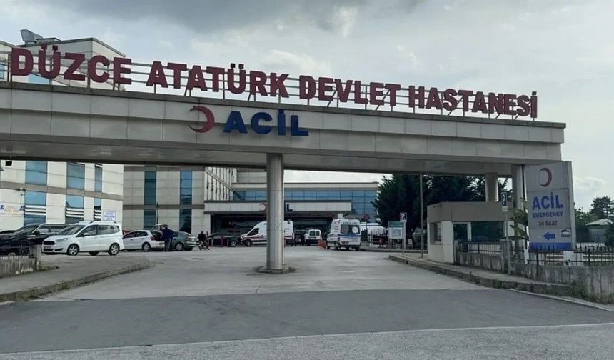 Otomobil kamyona arkadan çarptı: 1 yaralı