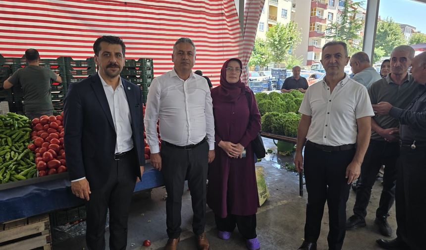 İYİ Parti Tokat Teşkilatından Pazar Yerinde Ekonomi Mesajı: “Pazarın da, Çarşının da, Milletin de Sesi Duyulmalıdır”
