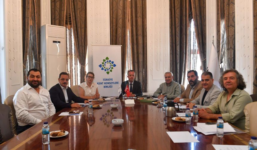 Kent Konseyleri Birliği’nde Yeni Başkan Seçildi