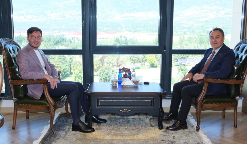 Tokat Belediye Başkanı Yazıcıoğlu'ndan TOGÜ Rektörü Yılmaz'a Nezaket Ziyareti