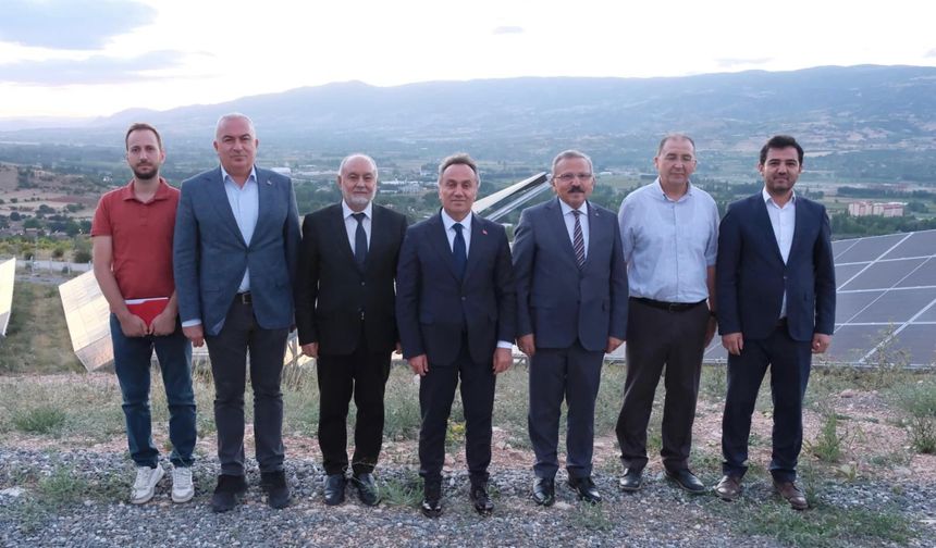 Taşlıçiftlik Kampüsü'nün Elektriği Tamamen Güneşten! GES Mercek Altına Alındı