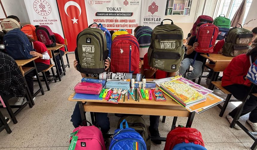 Asırlık Vakıf Hayrı Tokat'ta Öğrencilere Ulaştı! Asırlık Hayır Şartı Bugün Sıralara Taşındı