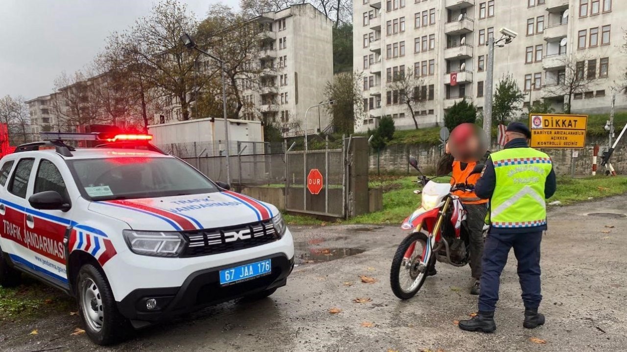 Jandarmadan Motosiklet Ve Bisiklet Kullanıcılarına Trafik Denetimi ...