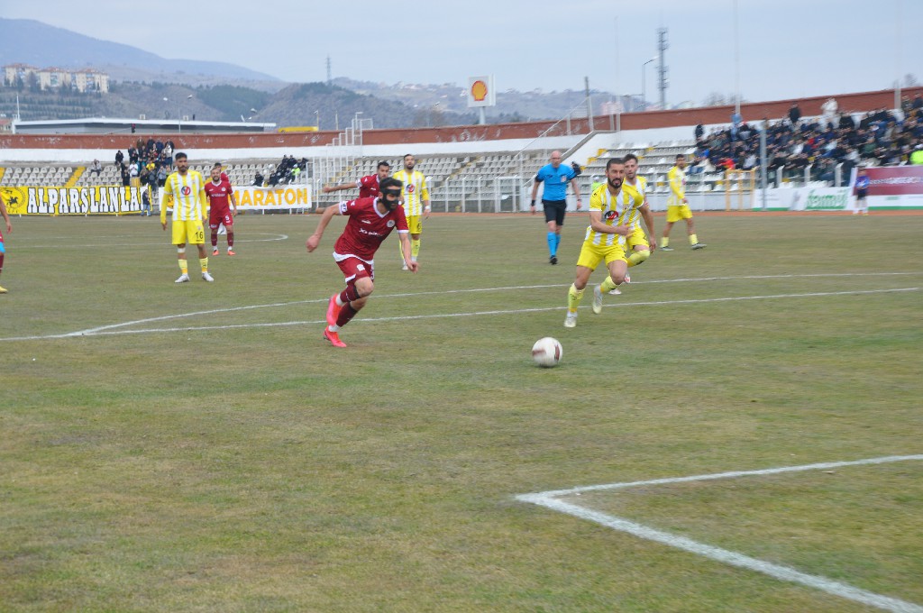 Okat Belediye Plevnespor Mus 1984 Muşspor (42)