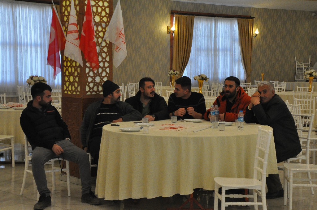 Yeniden Refah Partisi Tokat Belediye Başkan Adayını Basına Tanıttı (9)