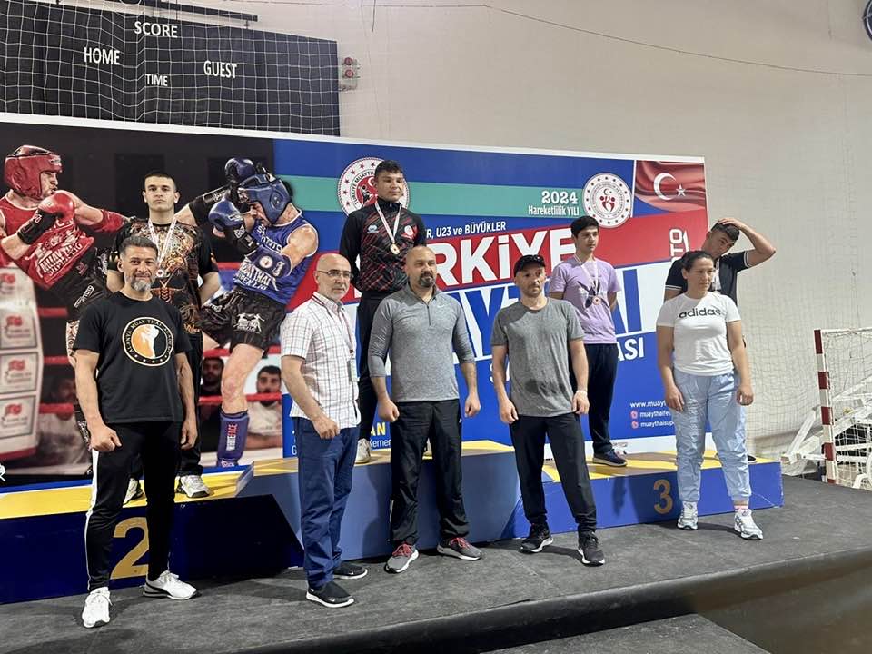 Ebubekir Polat, Muay Thai Türkiye Şampiyonasında Zafer Kazandı (3)