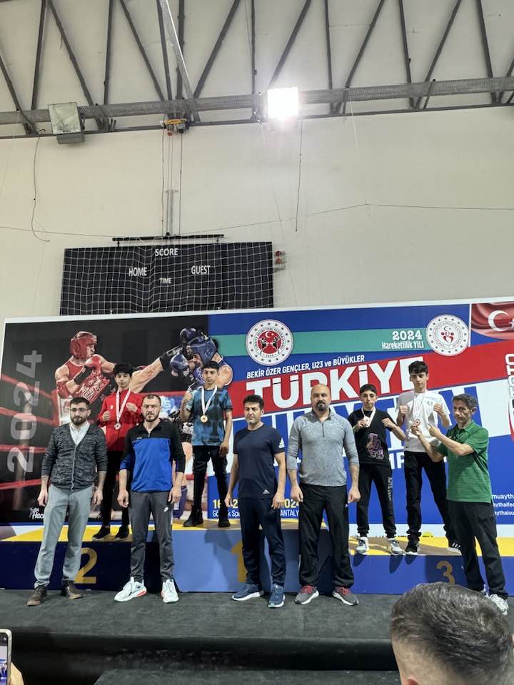 Ebubekir Polat, Muay Thai Türkiye Şampiyonasında Zafer Kazandı (4)