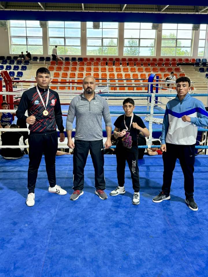 Ebubekir Polat, Muay Thai Türkiye Şampiyonasında Zafer Kazandı (6)