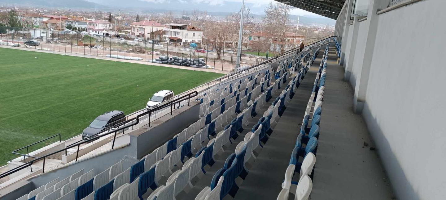 Erbaa'nın Yeni Stadyumu Sezon Öncesinde Tamamlanacak (7)