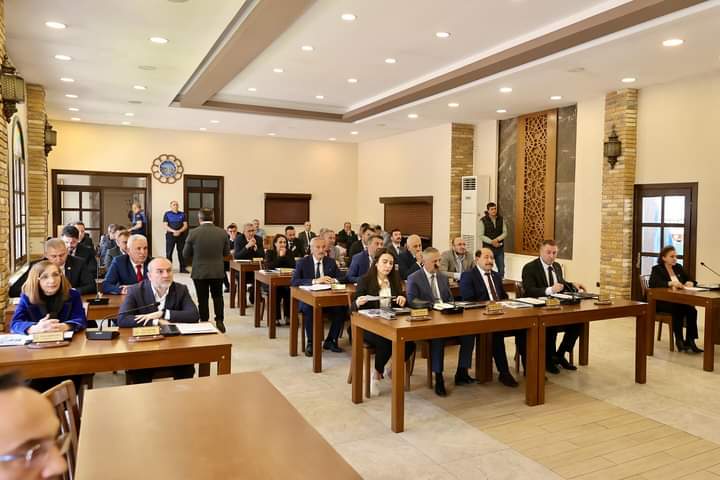 F B I M G 1712496250894