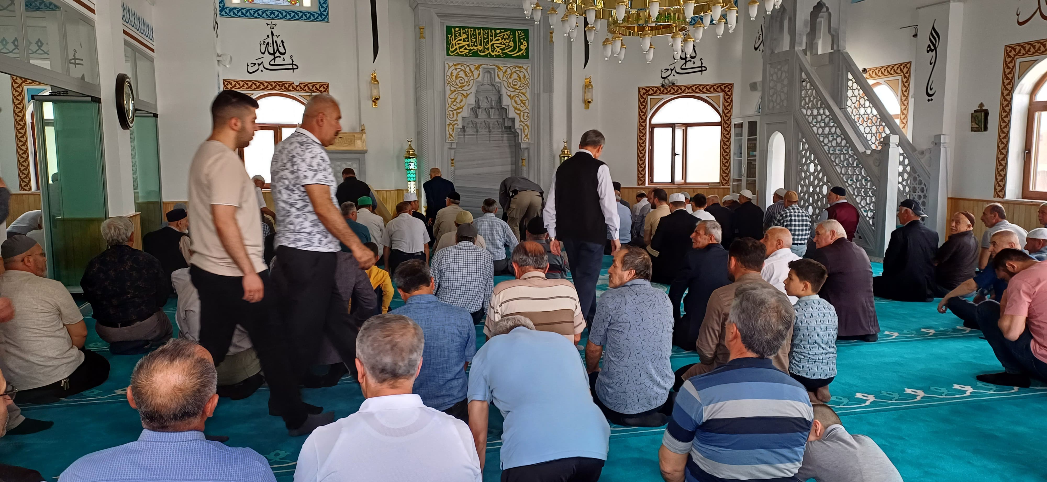 Topçubağı Mahallesi’nde Yeni Camii Hizmete Açıldı (2)