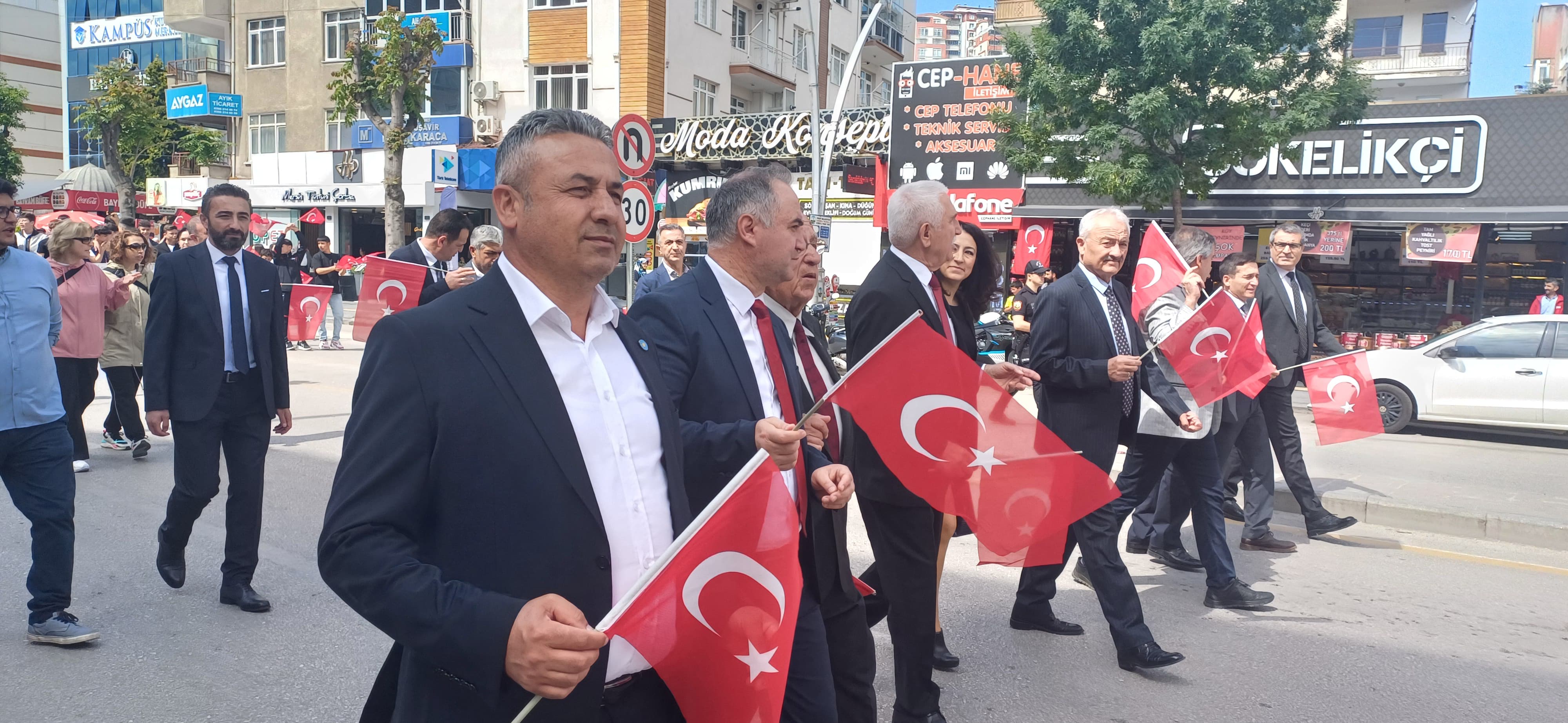 19 Mayıs Atatürk'ü Anma, Gençlik Ve Spor Bayramı Coşkuyla Kutlandı (2)