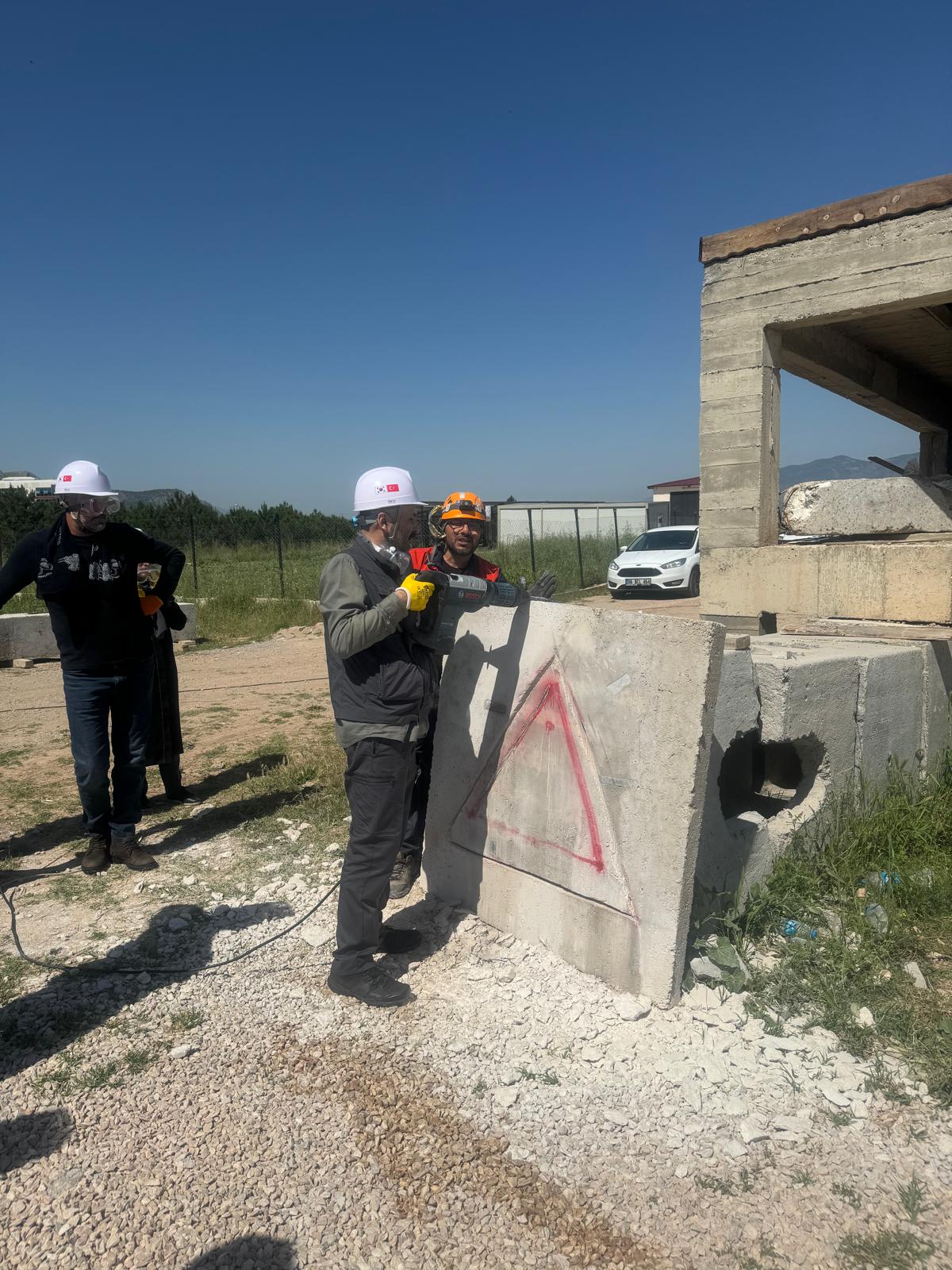 Togü Kampüsü'nde Afet Eğitimlerinin İkincisi Gerçekleştirildi (7)