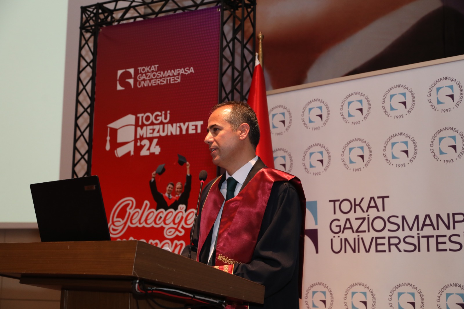 Togü’de 2023 2024 Tıp Fakültesi Mezuniyet Töreni Gerçekleştirildi (12)