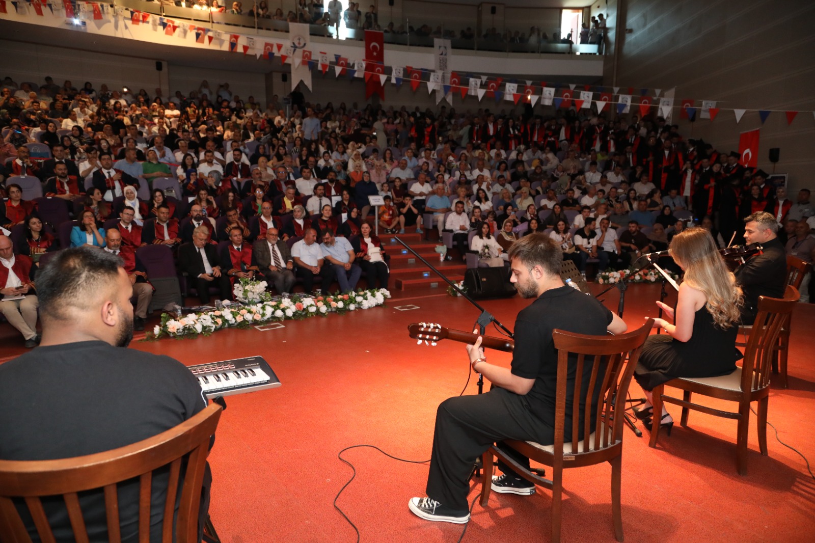 Togü’de 2023 2024 Tıp Fakültesi Mezuniyet Töreni Gerçekleştirildi (14)