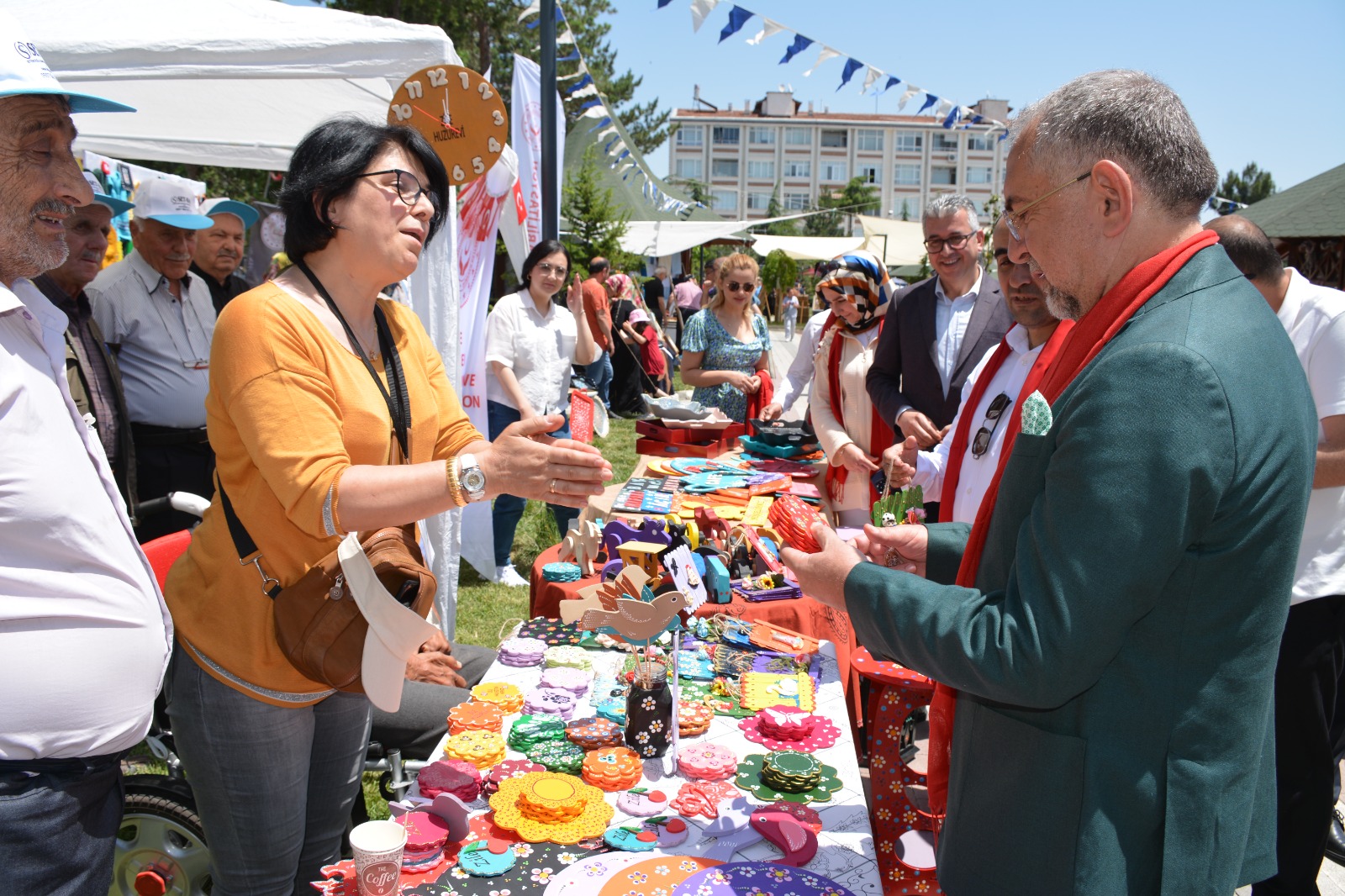 Zile Halk Eğitim Merkezi'nin Yıl Sonu Sergisi Büyüledi (3)