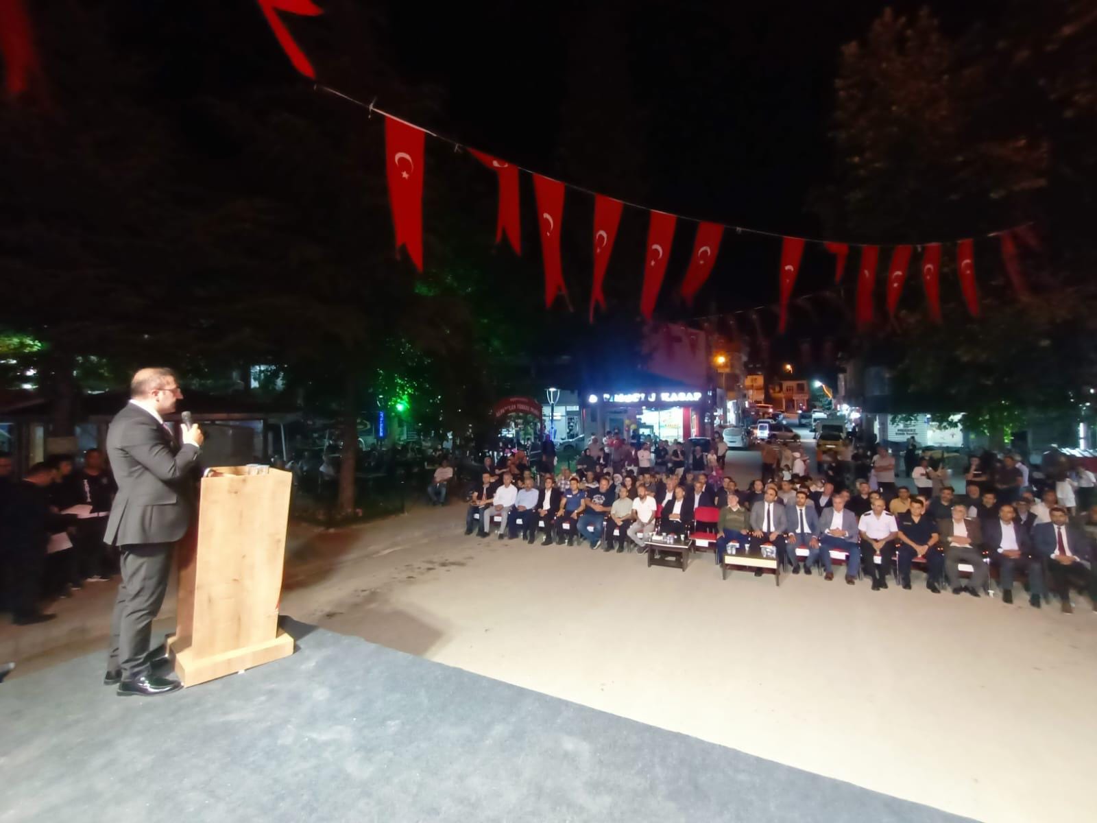 Reşadiye'de 15 Temmuz Demokrasi Ve Milli Birlik Günü Programı Gerçekleştirildi (9)