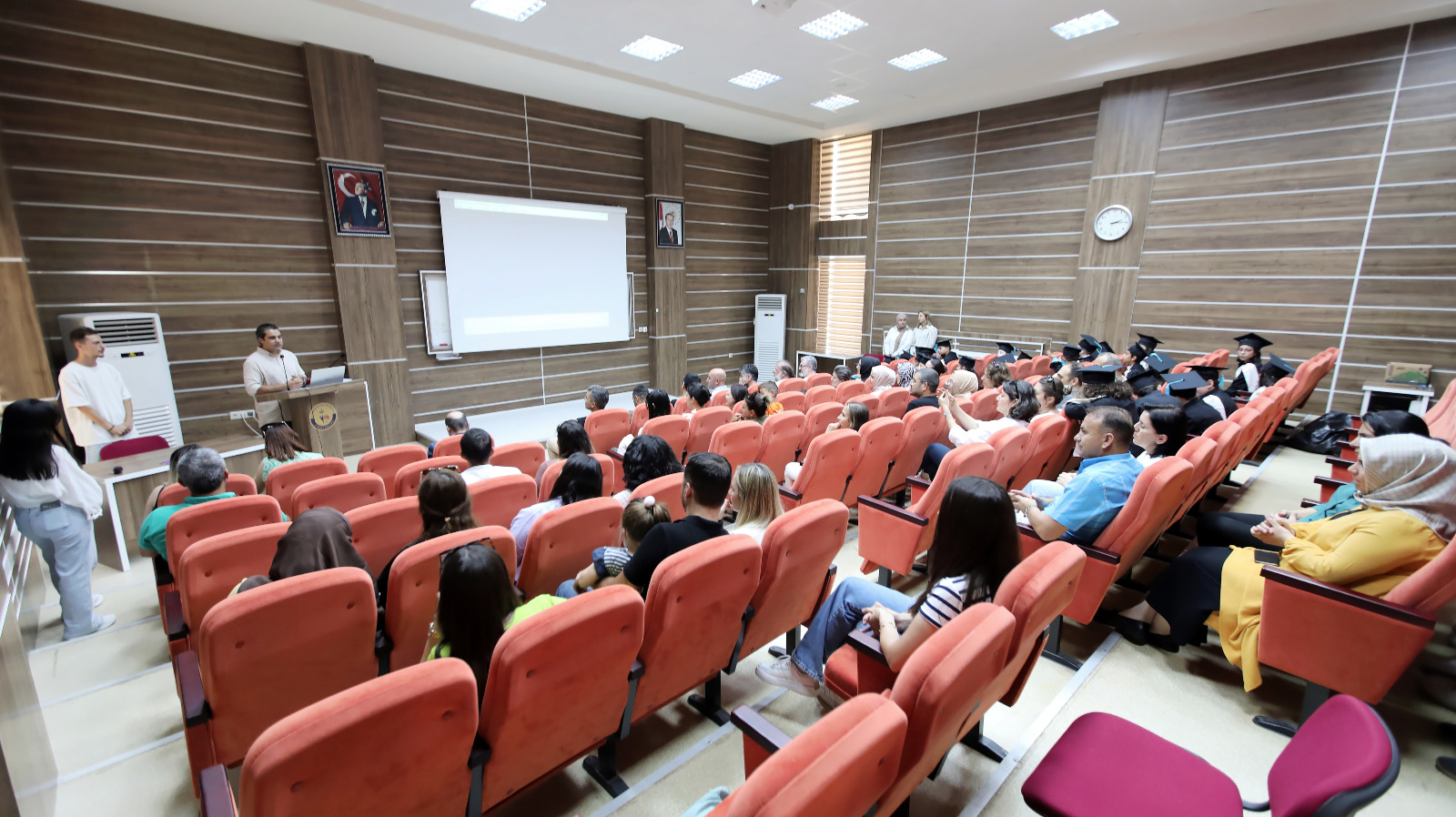 Togü 2024 Çocuk Üniversitesi Mezuniyet Töreni Gerçekleştirildi (7)